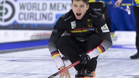 Top-Ten-Platzierung für das Curling-Team: Erfolgreiche WM in Kanada