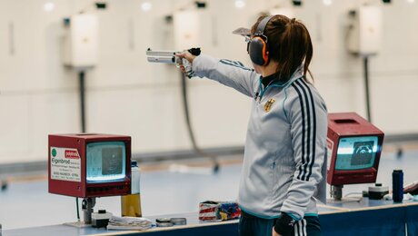 Druckluft-EM in Breslau: Bronze für Pistolen-Frauen