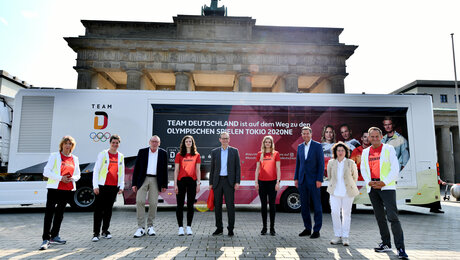 Einkleidung von Team D in Berlin gestartet