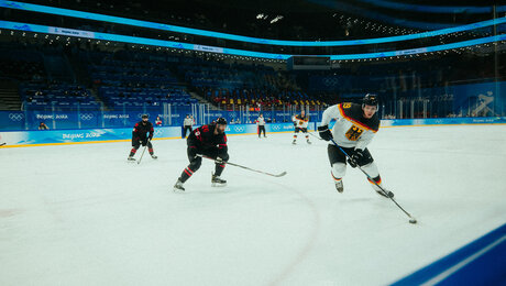 Eishockey-Team rutscht zum Olympia-Start böse aus