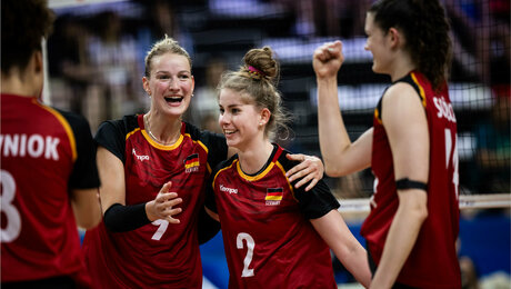 Volleyballerinnen verlieren gegen Italien