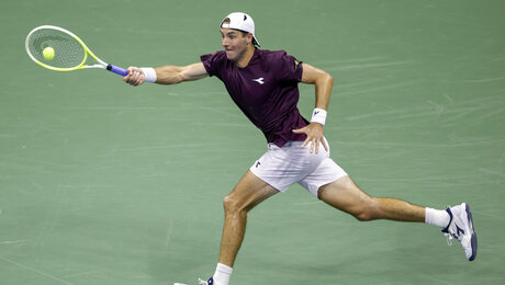 Struff chancenlos gegen Djokovic