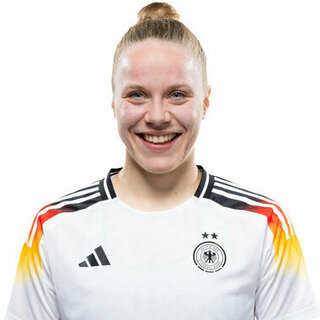 Pia-Sophie Wolter Pia-Sophie Wolter