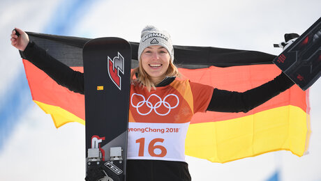 Servus Selina! Doppelweltmeisterin und Olympia-Silbermedaillengewinnerin Selina Jörg tritt zurück