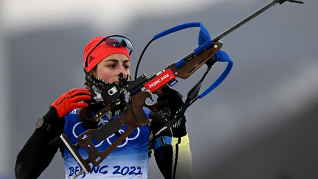 Biathletinnen im Sprint weit abgeschlagen - Gold an Röiseland