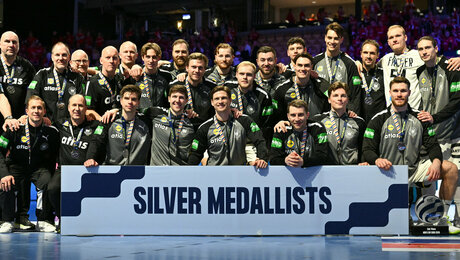 Silber strahlt am Ende eines überragenden Turniers