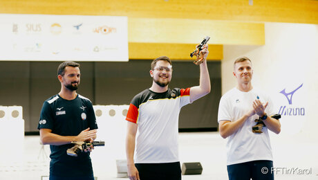 Gold und Bronze: Starke Auftritte bei der Kleinkaliber-EM